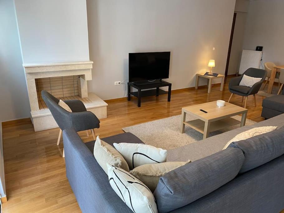 Classy 3Br With 2 Bathrooms Apartment In Marousi Athens Luaran gambar